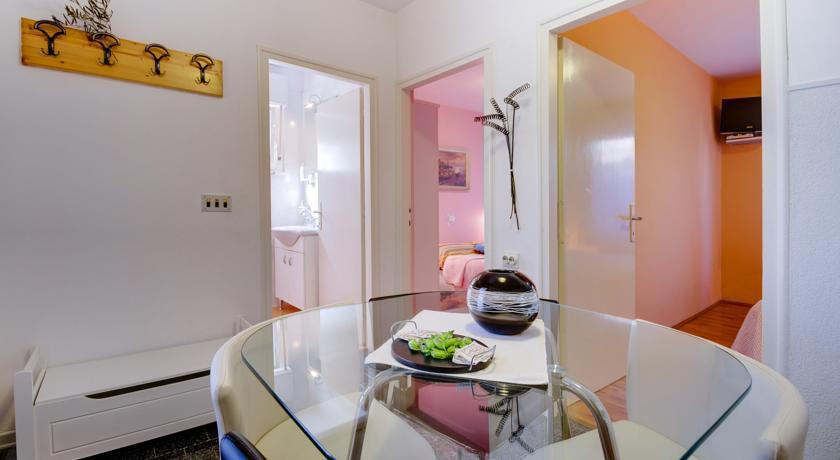 Apartment Oleander มาลีโลชินจ์ ห้อง รูปภาพ