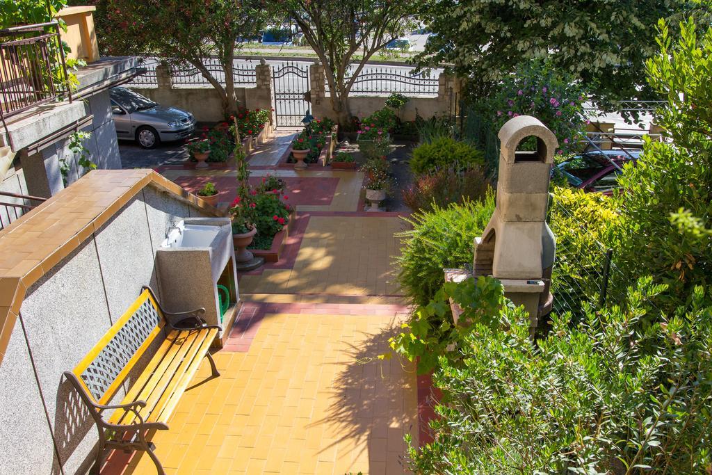 Apartment Oleander มาลีโลชินจ์ ห้อง รูปภาพ